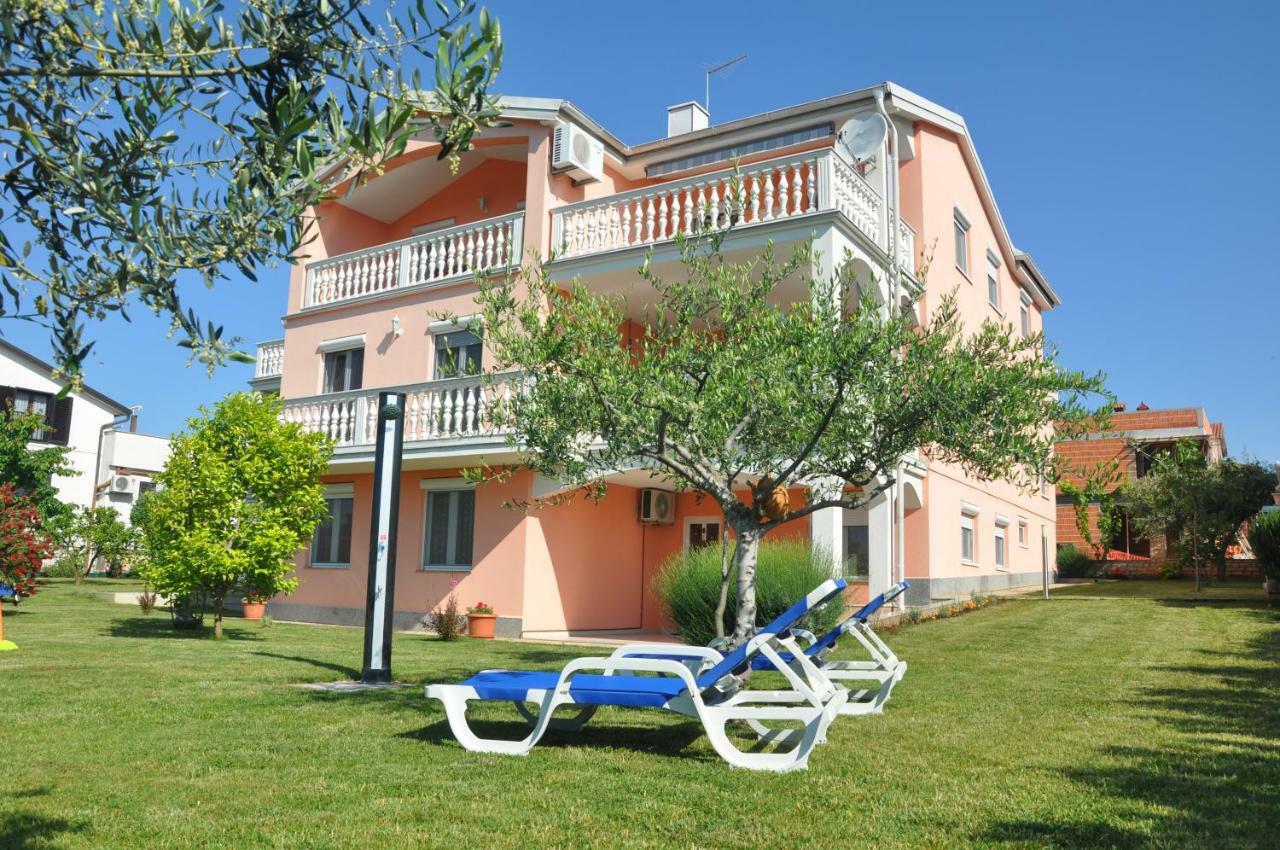 Apartments Rosa Umag Eksteriør billede