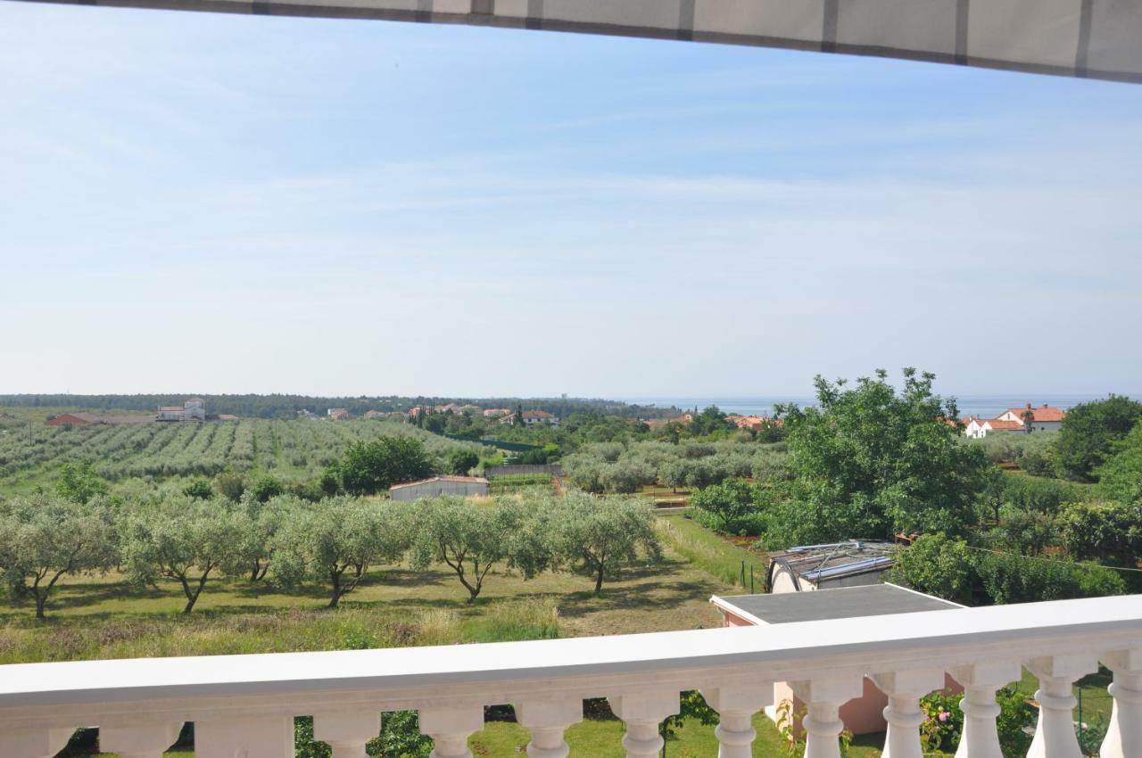 Apartments Rosa Umag Eksteriør billede