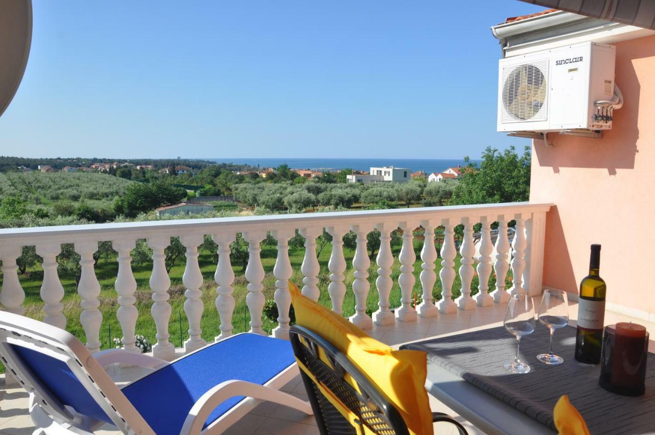 Apartments Rosa Umag Eksteriør billede