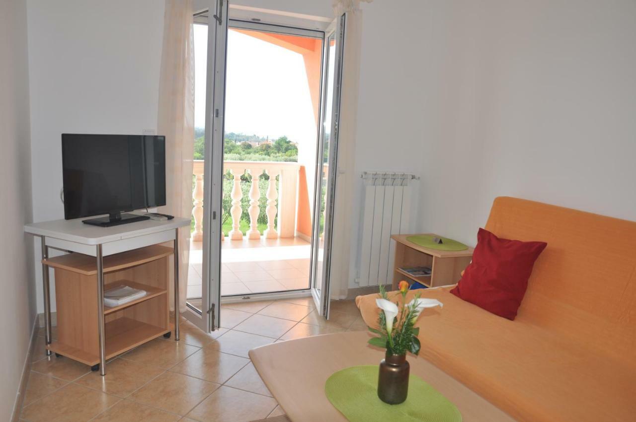 Apartments Rosa Umag Eksteriør billede