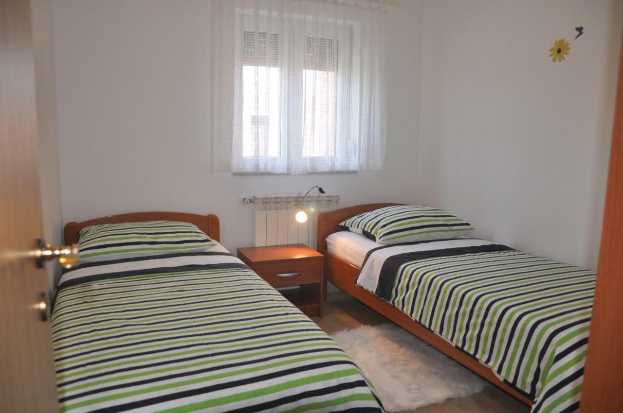 Apartments Rosa Umag Eksteriør billede
